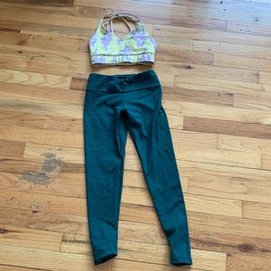 Dance Set: Hunter Green leggings & Yellow Floral Top
